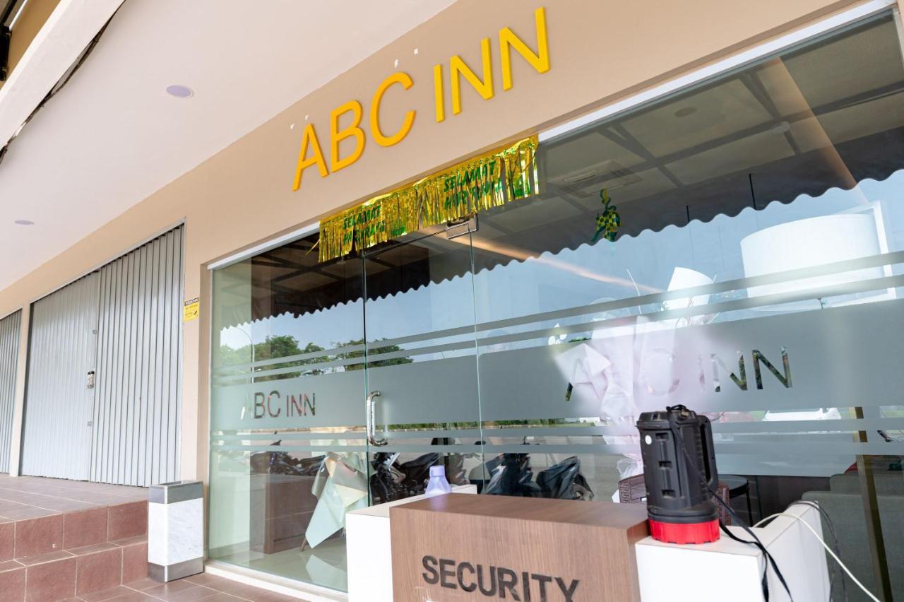 Reddoorz Plus At Komplek Abc Batu Aji Batam Kubuk Экстерьер фото