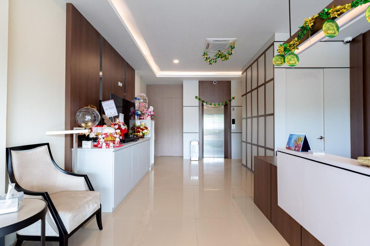 Reddoorz Plus At Komplek Abc Batu Aji Batam Kubuk Экстерьер фото